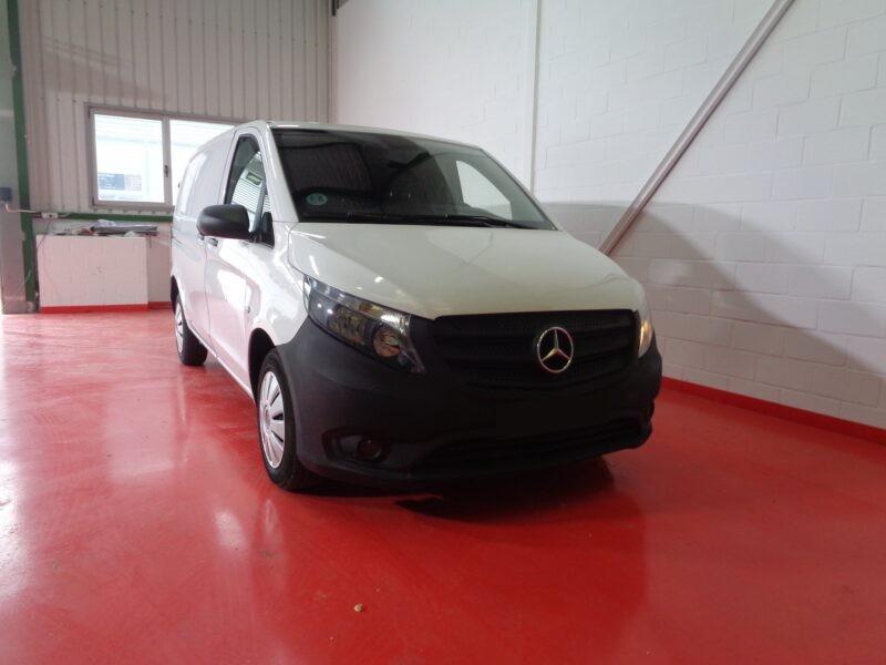 MERCEDES-BENZ