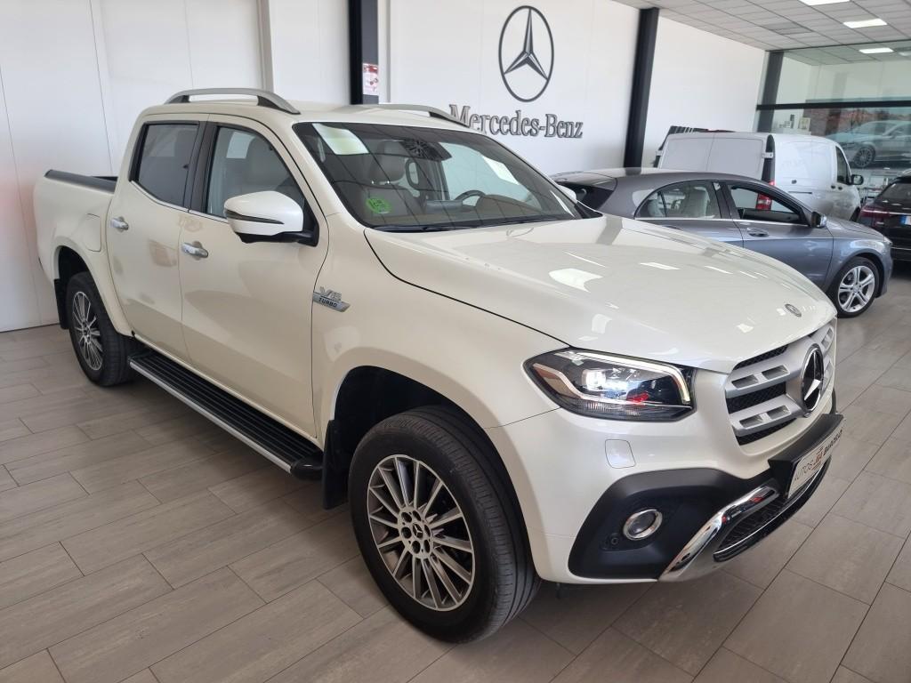 MERCEDES-BENZ