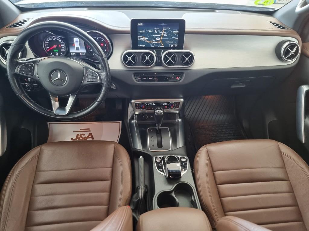 MERCEDES-BENZ